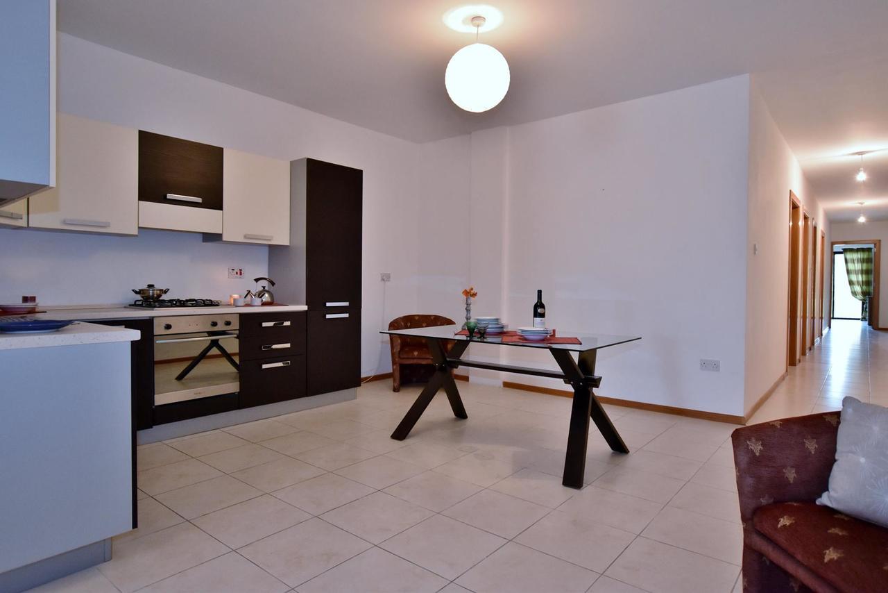 Three Bedroom Apartment Manikata Luaran gambar