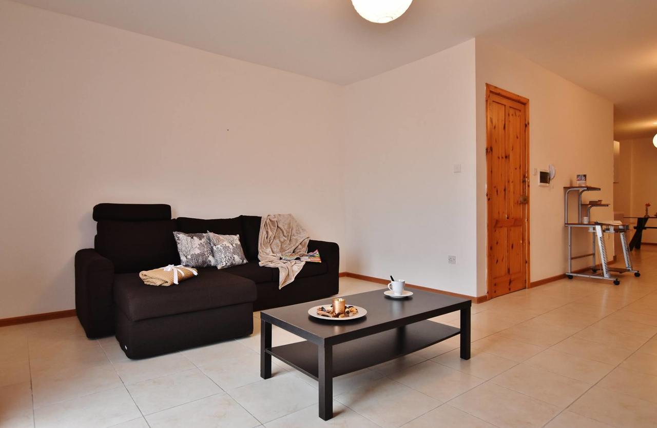 Three Bedroom Apartment Manikata Luaran gambar