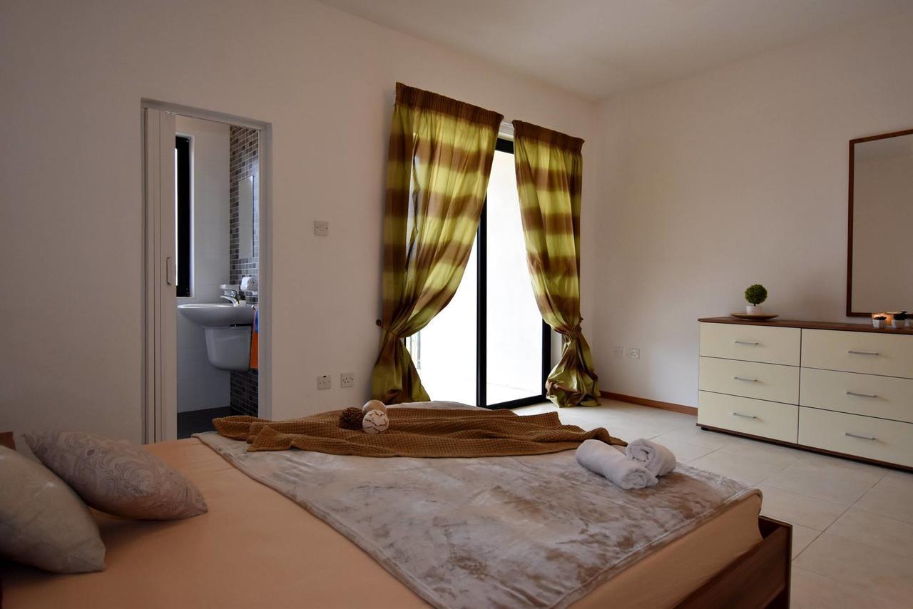 Three Bedroom Apartment Manikata Luaran gambar